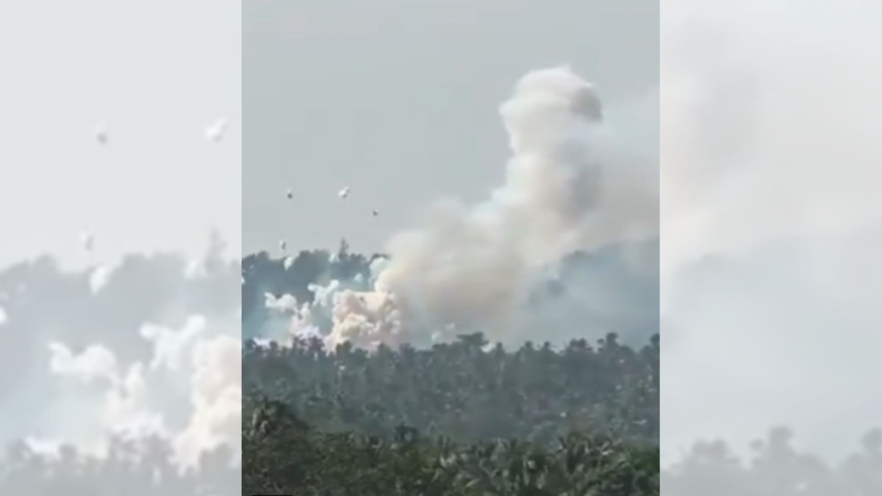 Video  Përfshihet nga flakët një fabrikë fishekzjarrësh në Indi  13 të vdekur dhe 40 të plagosur