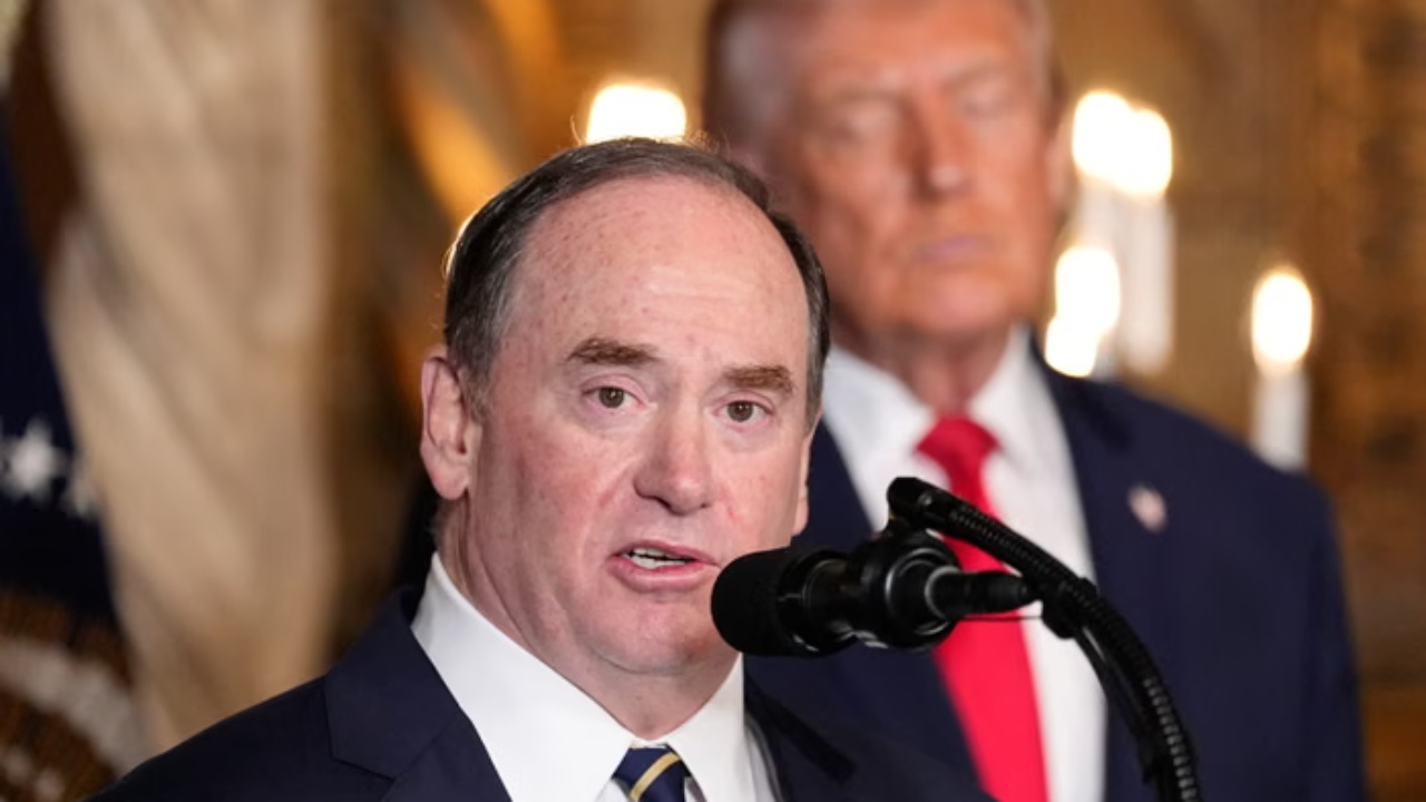 tensionet-ne-hormuz-dhe-bllokada-amerikane-shkarkohet-nga-detyra-sekretari-i-marines-se-shba