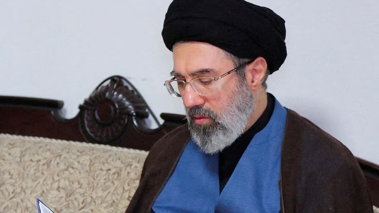 Mojtaba Khamenei në krah të Hezbollahut  mesazh Sekretarit të Përgjithshëm  Do ju mbështesim me gjithë zemër