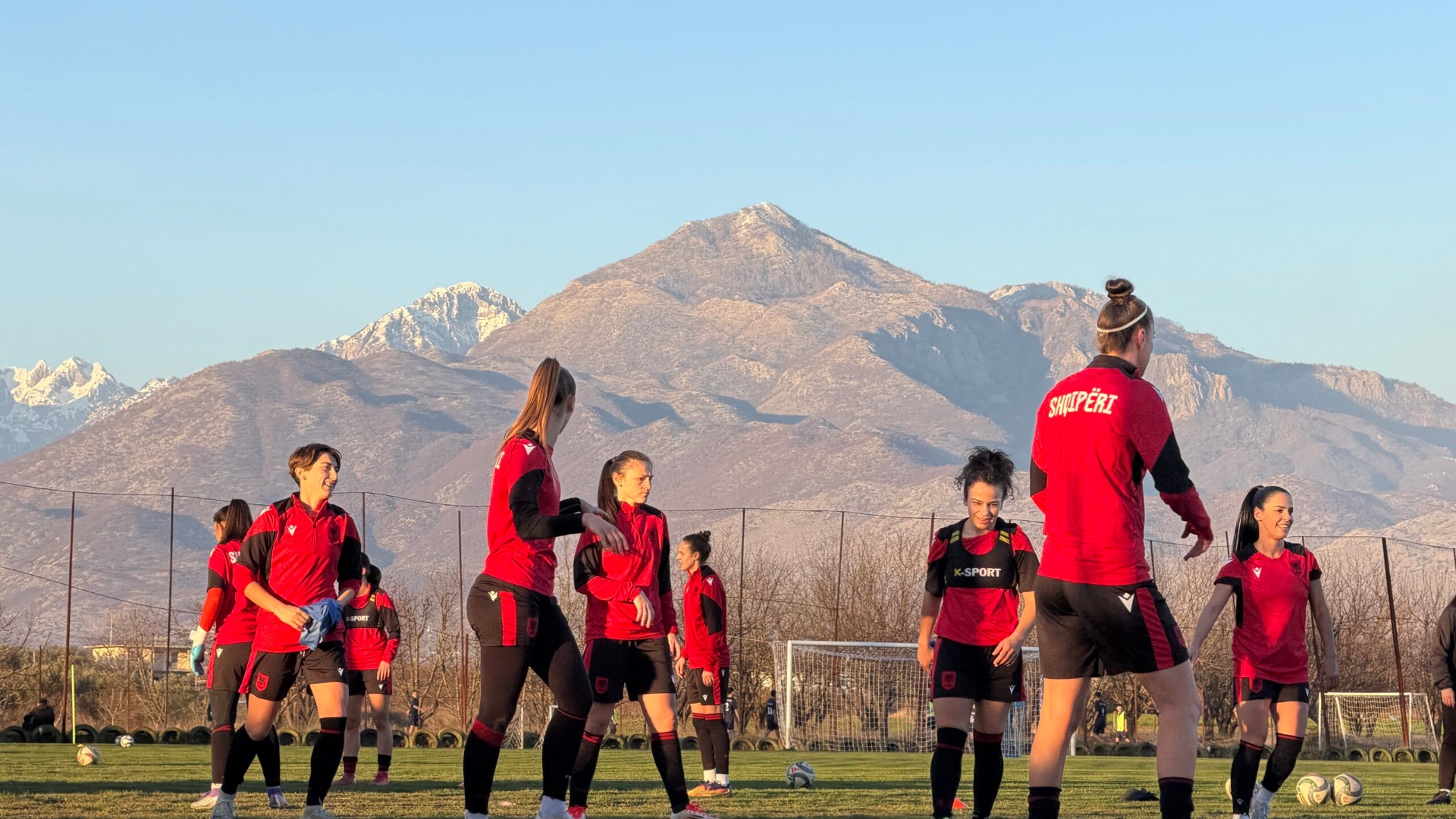 kombetarja-e-vajzave-2-ndeshje-me-uellsin-grima-shpall-listen-e-23-futbollisteve