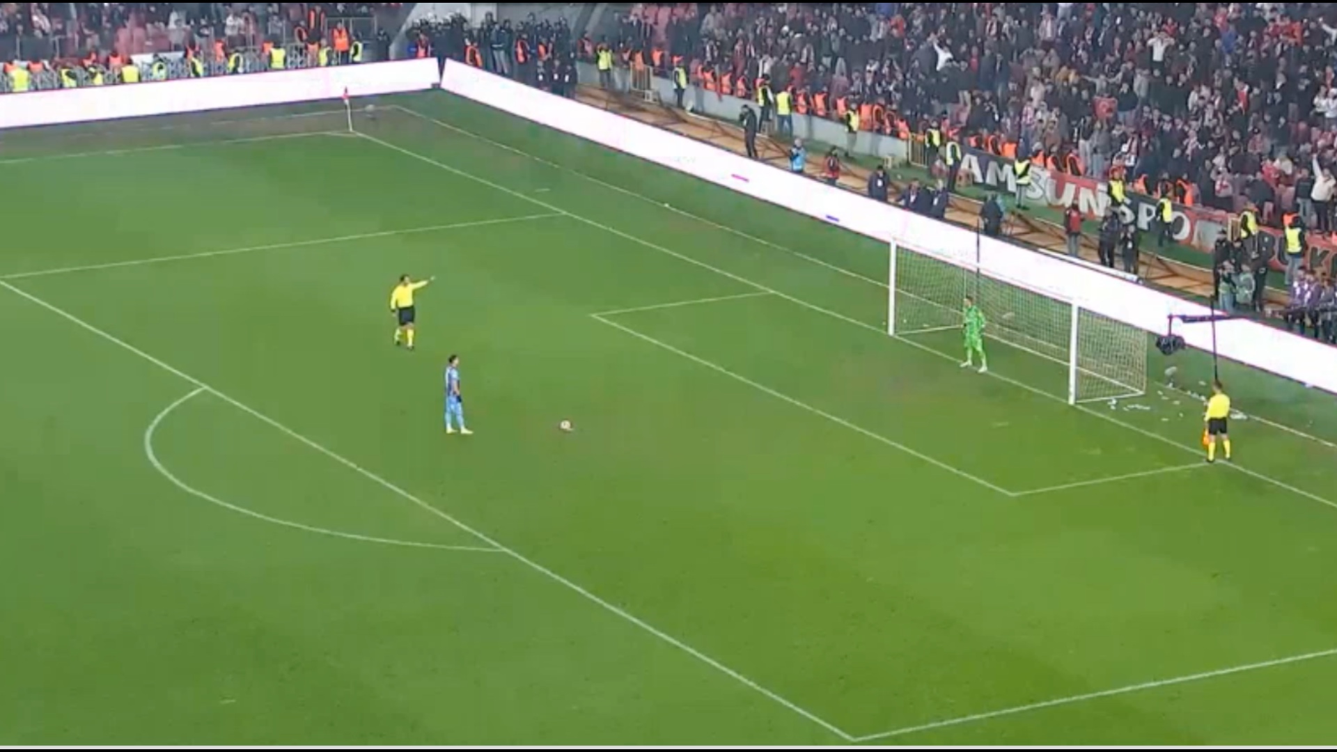 Kupa e Turqisë  Ernest Muçi  sërish protagonist me Trabzonspor  shënon penalltinë vendimtare që e kualifikon në gjysmëfinale VIDEO 