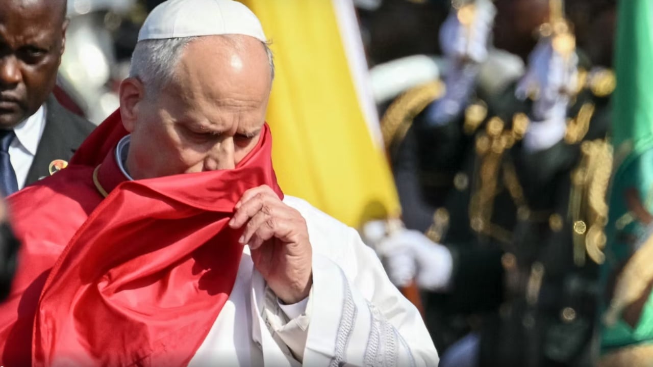  Nuk jam i interesuar të debatoj me të   Përplasja Vatikan Trump  Papa Leoni XIV injoron presidentin amerikan