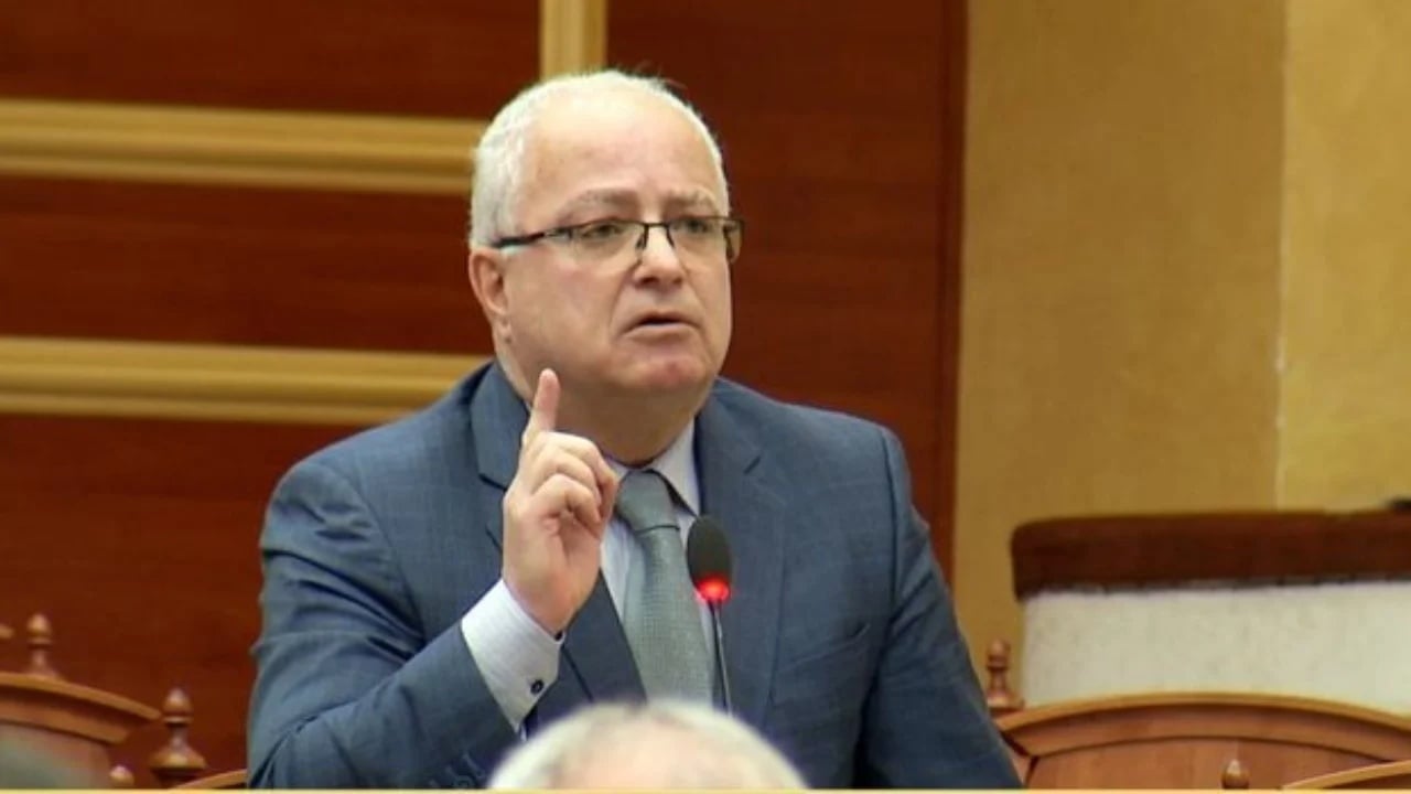  Zgjedhjet në Hungari i humbi Trump  i fitoi Soros  Doktori dhe Muli përshëndetën fituesin   ish deputeti i PD  Nuk po kuptoj  të gëzohem apo të hidhërohem