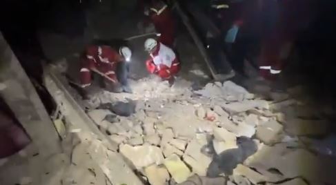 Sulmi ajror izraelit godet një shtëpi në Iran  të paktën 5 të vrarë