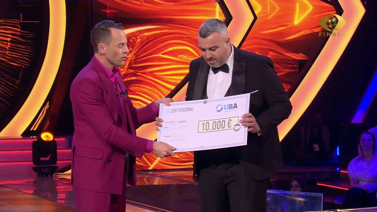  I katërti dështim   Doli i pari nga shtëpia e BB VIP në finale  Rogerti i zhgënjyer  Unë doja lekët 