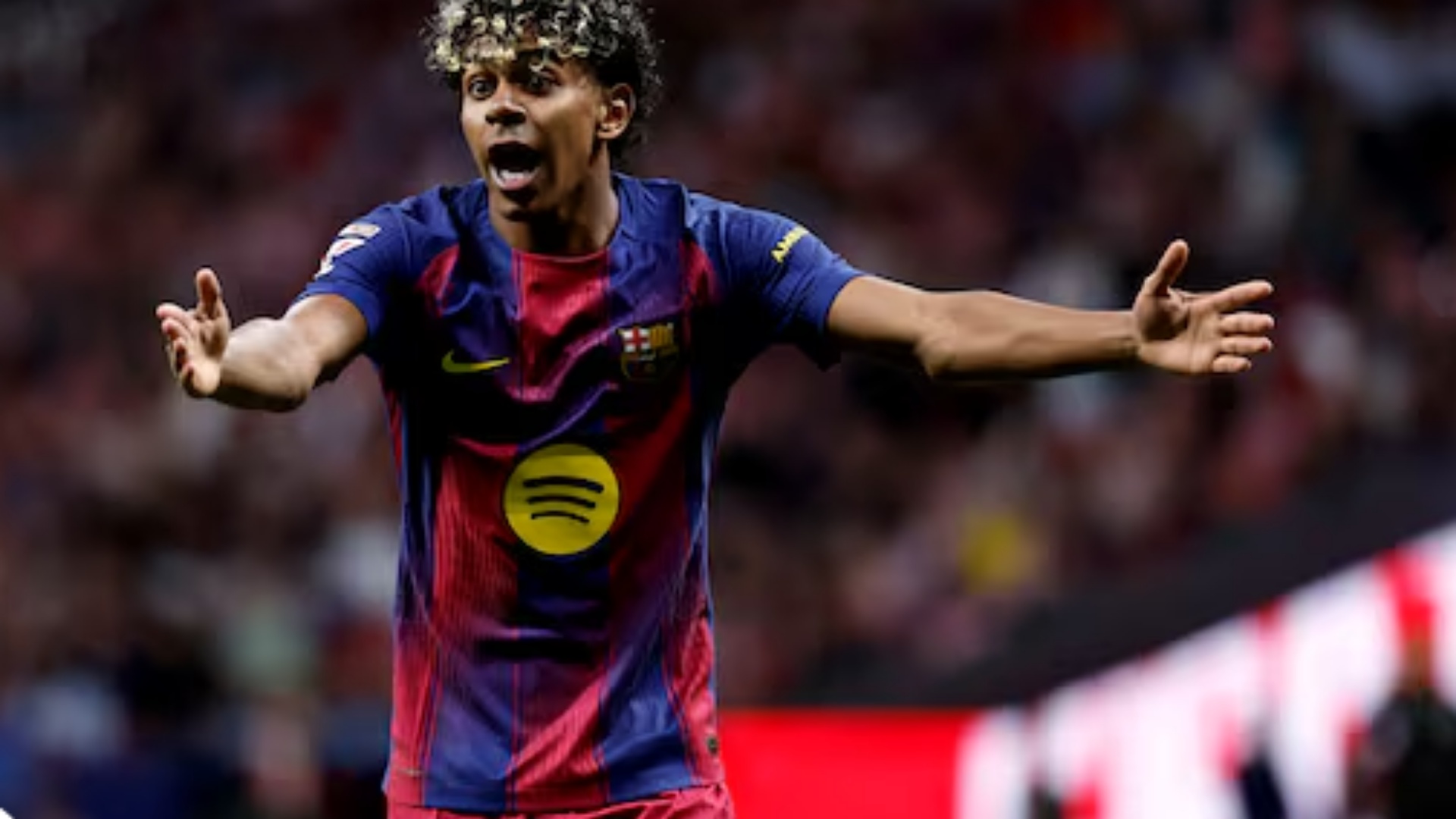  Je i shëmtuar  shko me Marokun   Tifozë të Atletico Madrid  s i kursejnë fyerjet ndaj Yamal