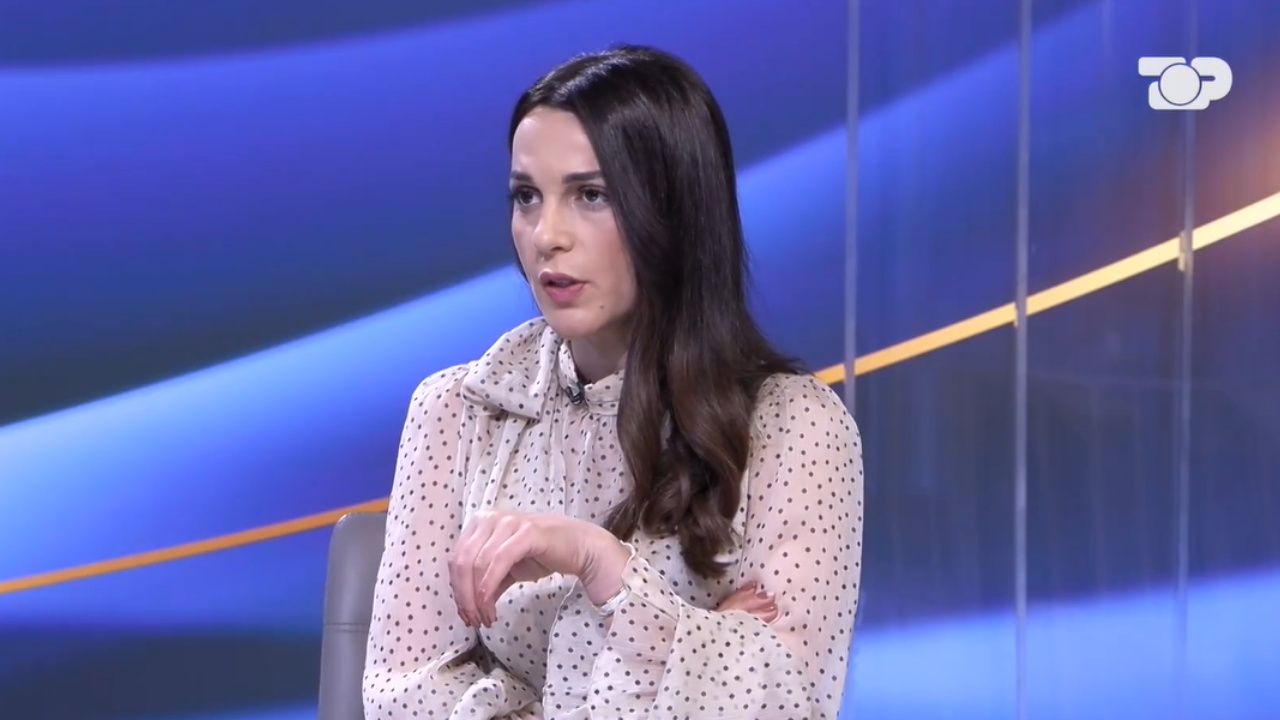  Është tentuar ekzekutimi në burg i një personazhi të njohur nga bota e krimit   Gazetarja zbulon për Shqipëria Live  Do kryhej nga të dënuar të tjerë