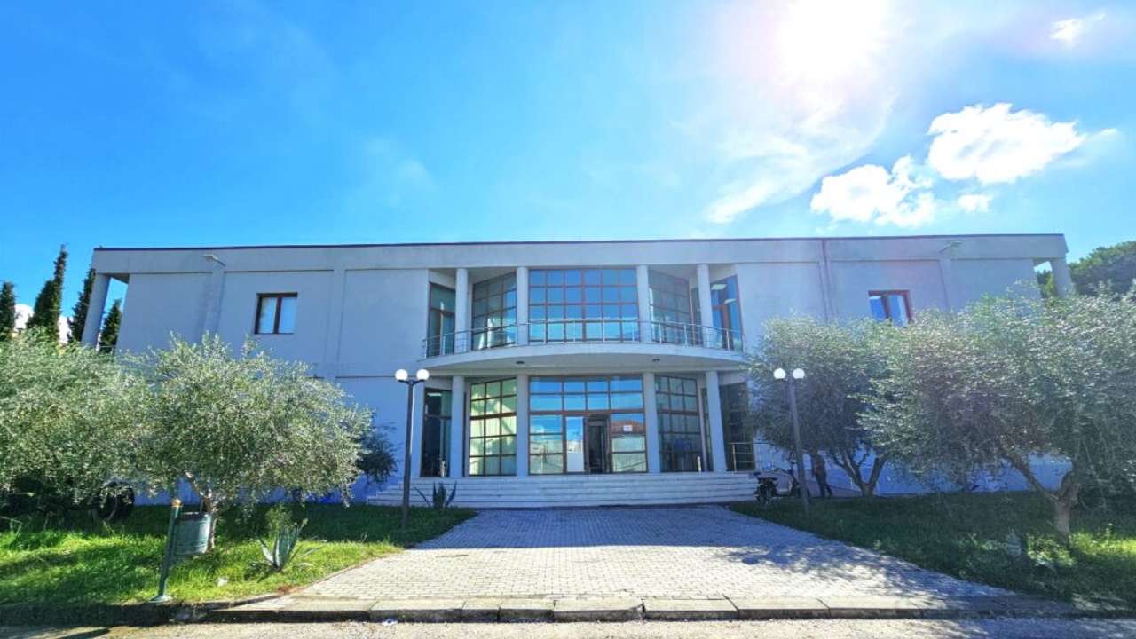 AIDSSH dorëzon në Prokurori provat për 6 vendvarrime të dyshuara të viktimave të komunizmit  kërkon vijimin e procedurave në terren
