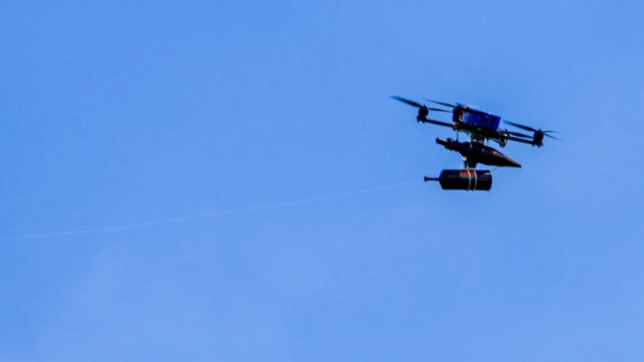 Irani mëson nga Ukraina taktikat e luftës  Hezbollahu përdor dronë me fibra optike për të goditur Izraelin