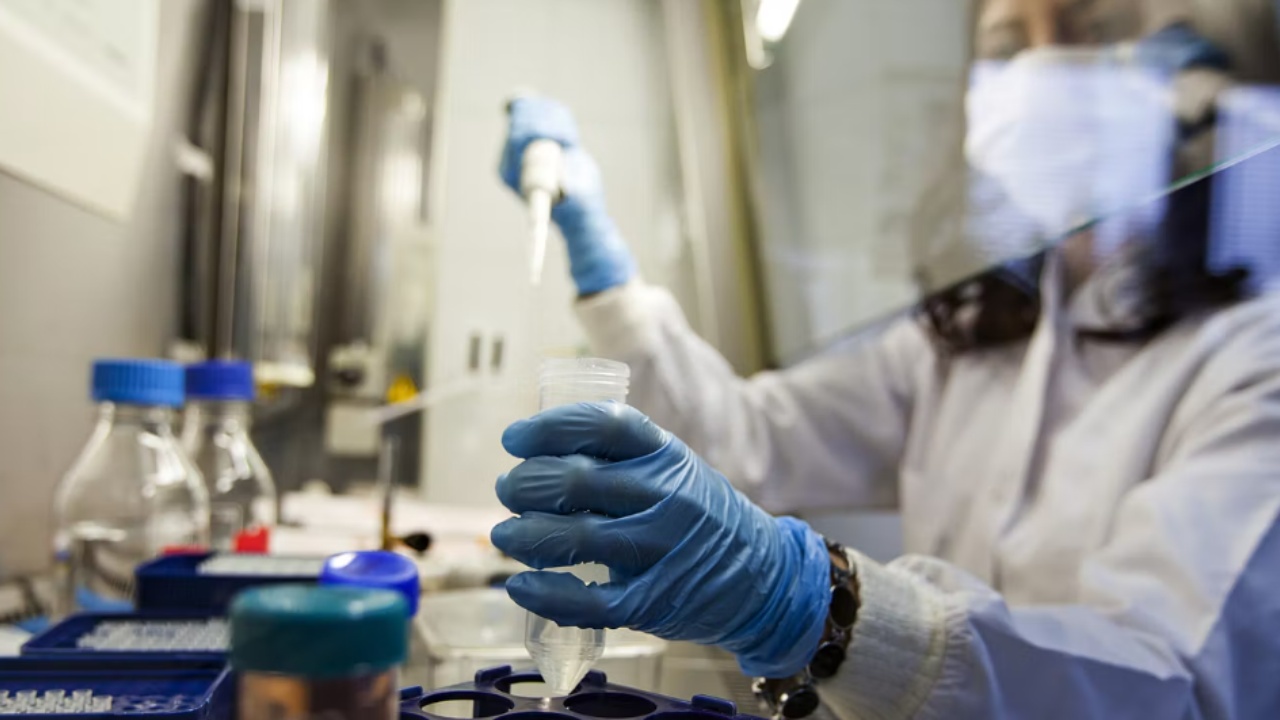 alarm-ne-sardenje-autoritetet-shendetesore-izolojne-nje-person-te-dyshuar-si-i-infektuar-me-ebola