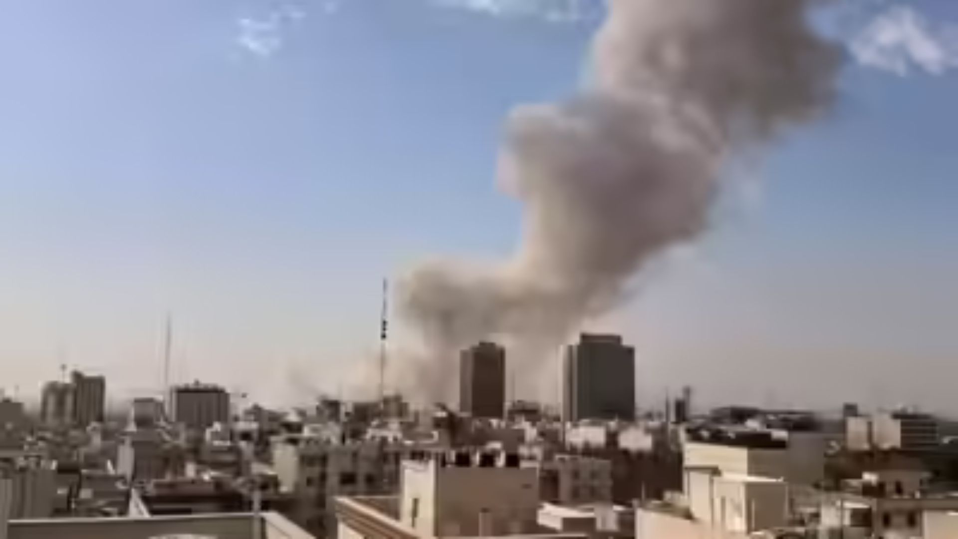 Irani godet një bazë ajrore në Kuvajt  raportohet për pesë ushtarë amerikanë të plagosur