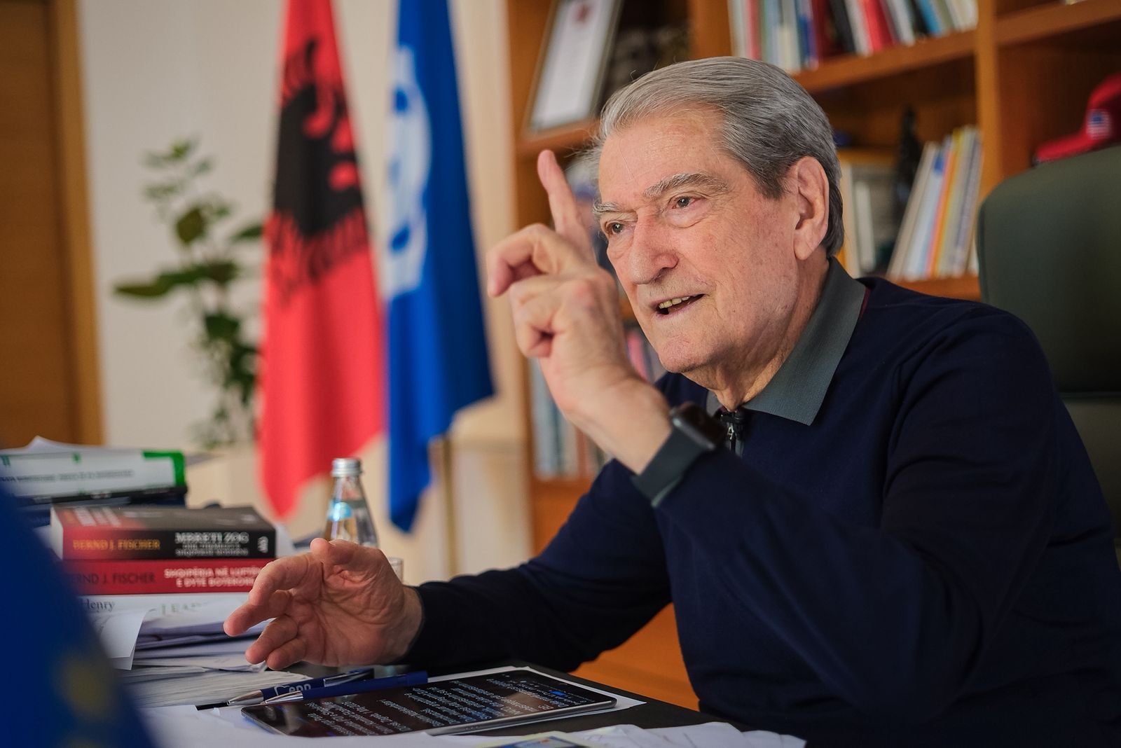 akt-i-turpshem-berisha-rama-e-ka-bere-per-dy-leke-drejtorin-pse-lejoi-erion-veliajn-te-operohej