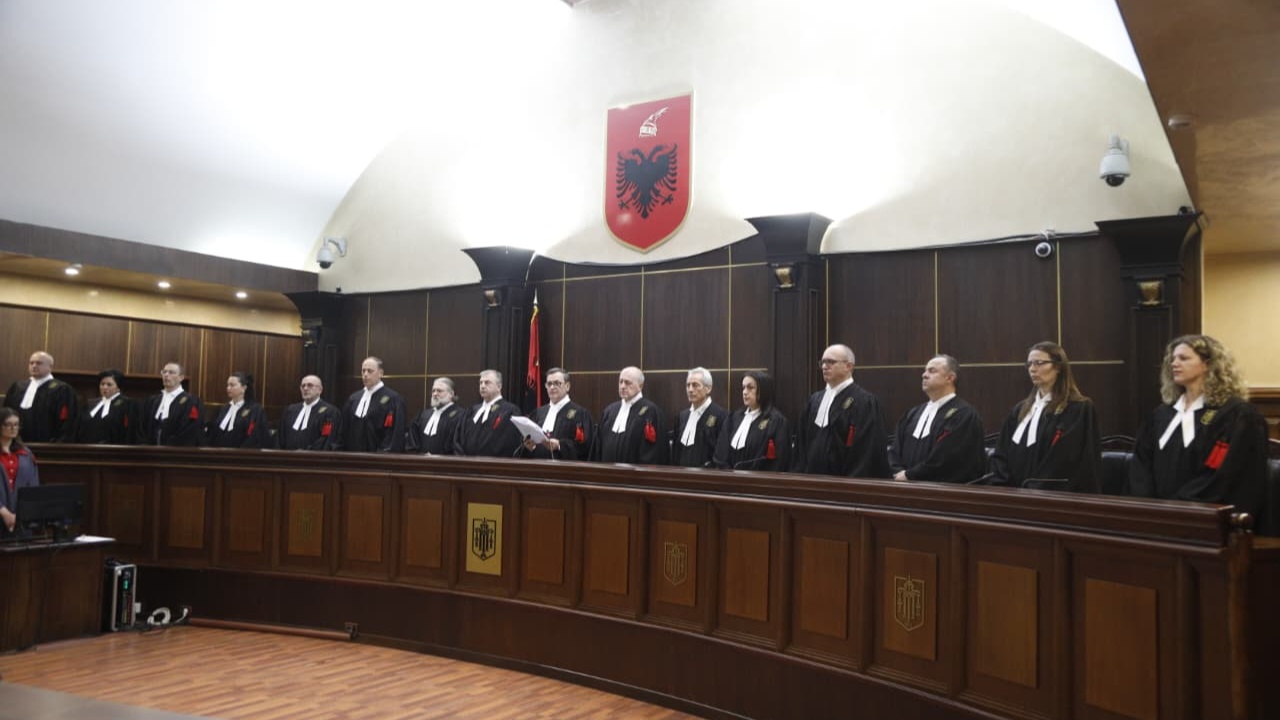 politikanet-vip-ne-paraburgim-vendimi-unifikues-gjykatat-duhet-te-vleresojne-personalitetin-dhe-sjelljen-e-te-akuzuarit-para-se-te-vendosin-arrestin-me-burg