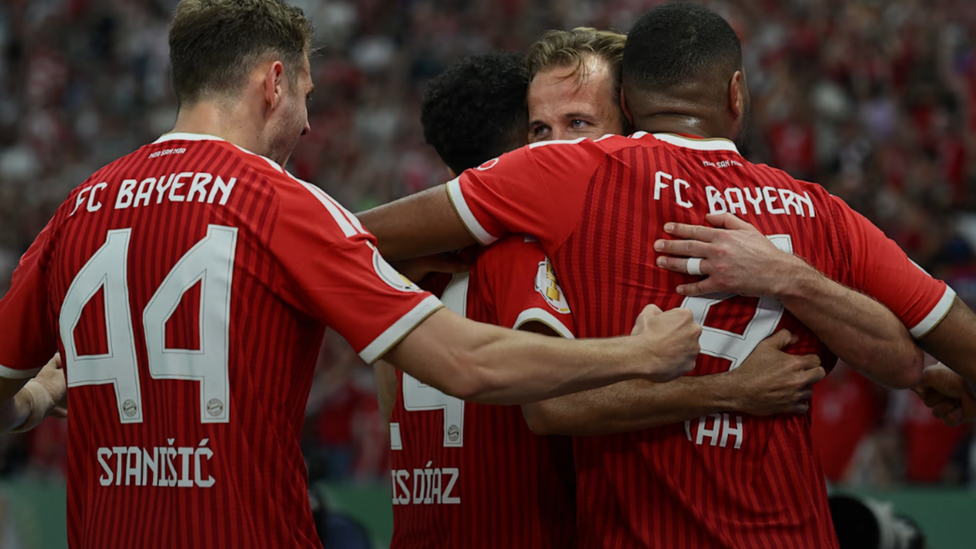 Bayern Munchen kurorëzon sezonin me Kupën e Gjermanisë  skuadra e Kompany e mbyll me dopietë trofesh