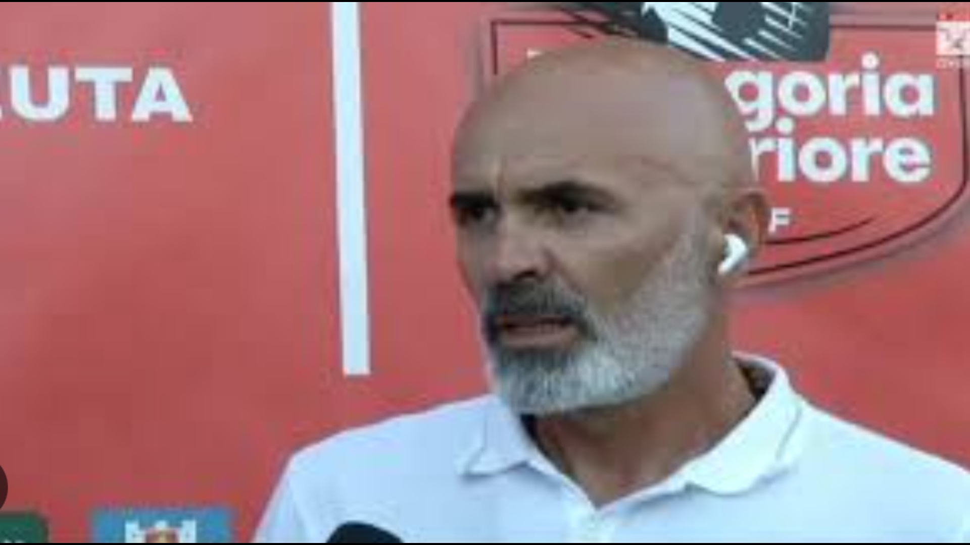 Kategoria Superiore  Siguroi qëndrimin në elitën e futbollit shqiptar  Vora rinovon kontratën me trajnerin
