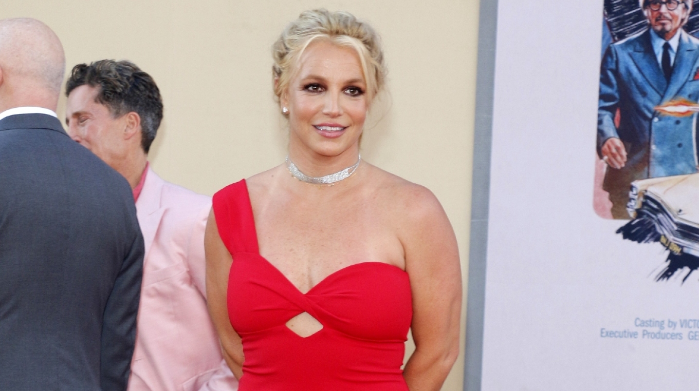 Britney Spears pranon fajësinë për drejtim mjeti në gjendje të dehur  dënohet me 12 muaj lirim me kusht