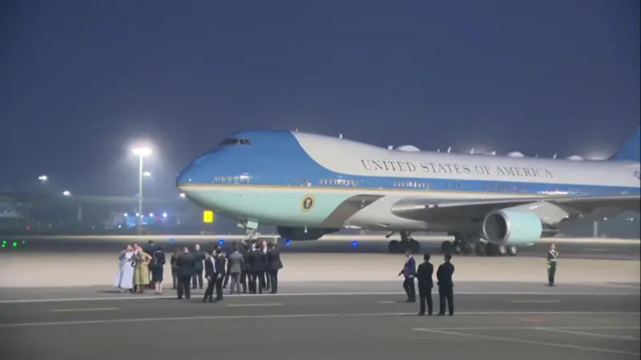 nje-takim-me-rrezik-te-larte-me-xi-jinping-donald-trump-mberrin-ne-kine