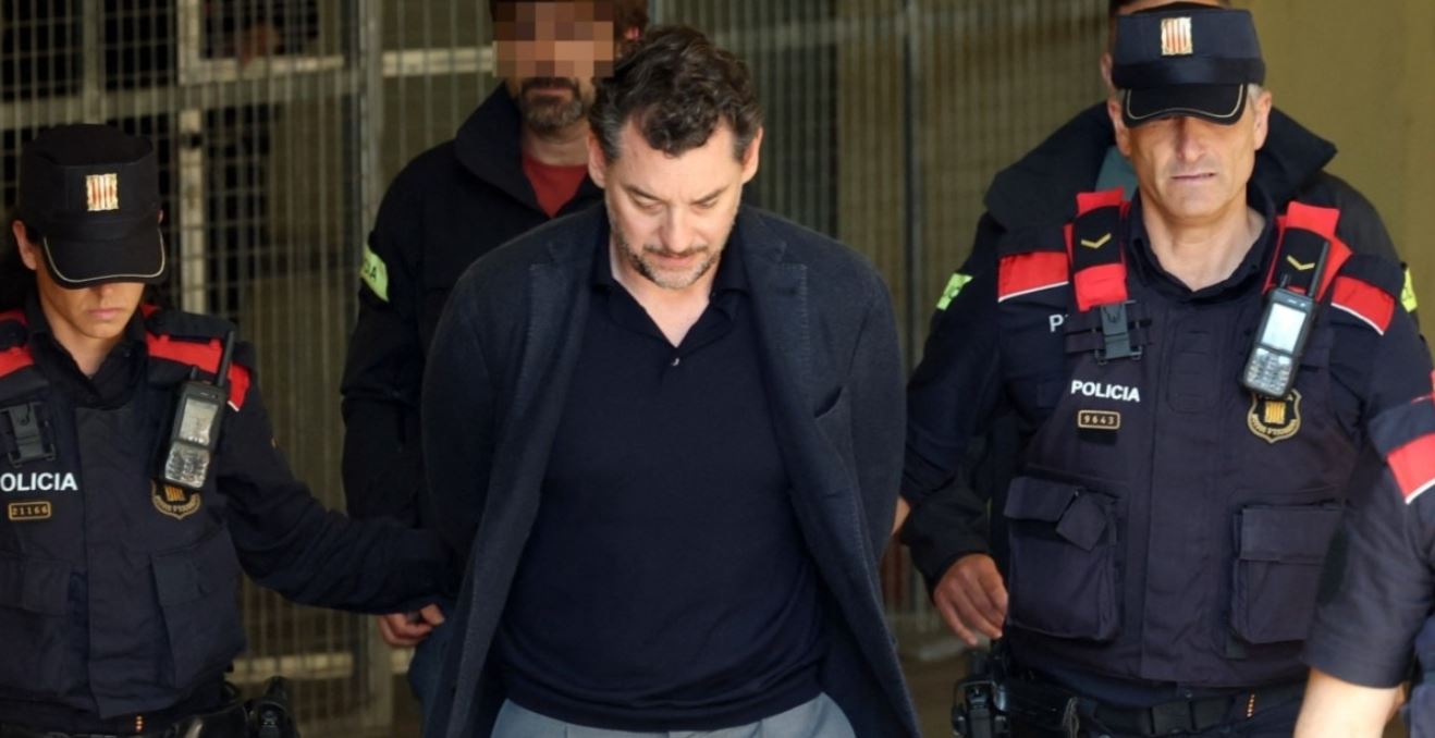 Akuzohet për vrasjen e babait të tij Isak Andiq  djali i themeluesit të  Mango  jep dorëheqjen nga kompania