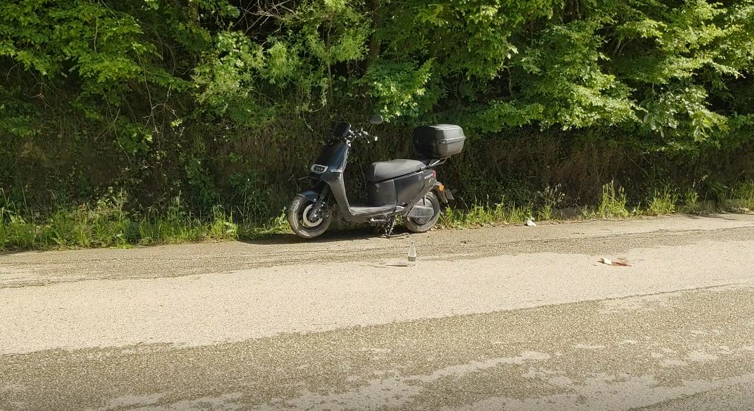 Drejtonte motomjet elektrik në gjendje të dehur  66 vjeçari në Divjakë humb kontrollin dhe bie në kanal