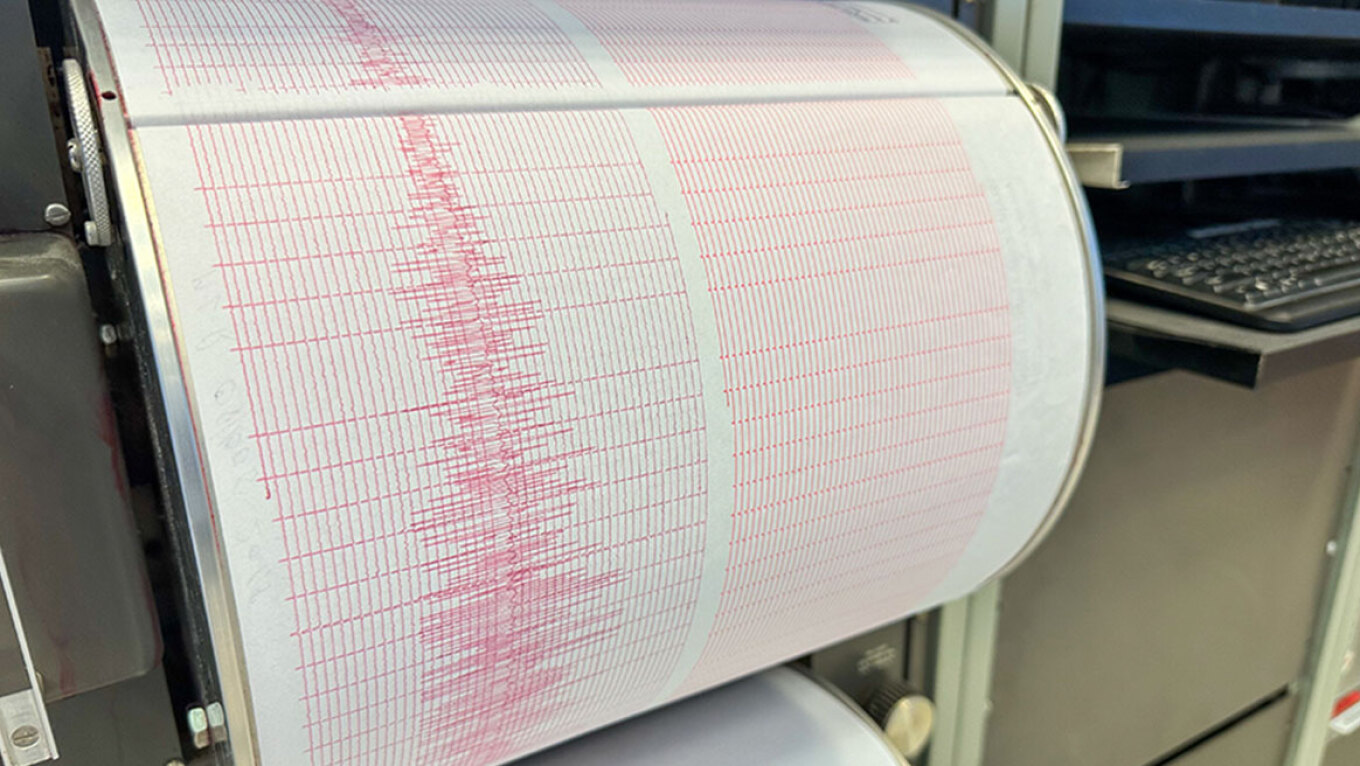 Tërmeti i fuqishëm me magnitudë 6 0 godet Filipinet  epiqendra 4 kilometra në lindje të Sulatit