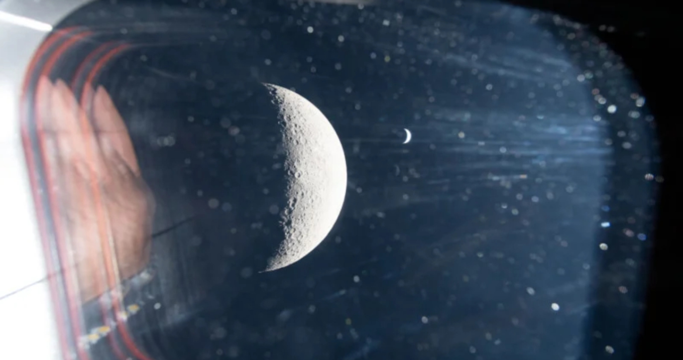 Imazhe të reja mbresëlënëse të Tokës dhe Hënës  NASA publikon të gjitha fotot nga misioni Artemis II