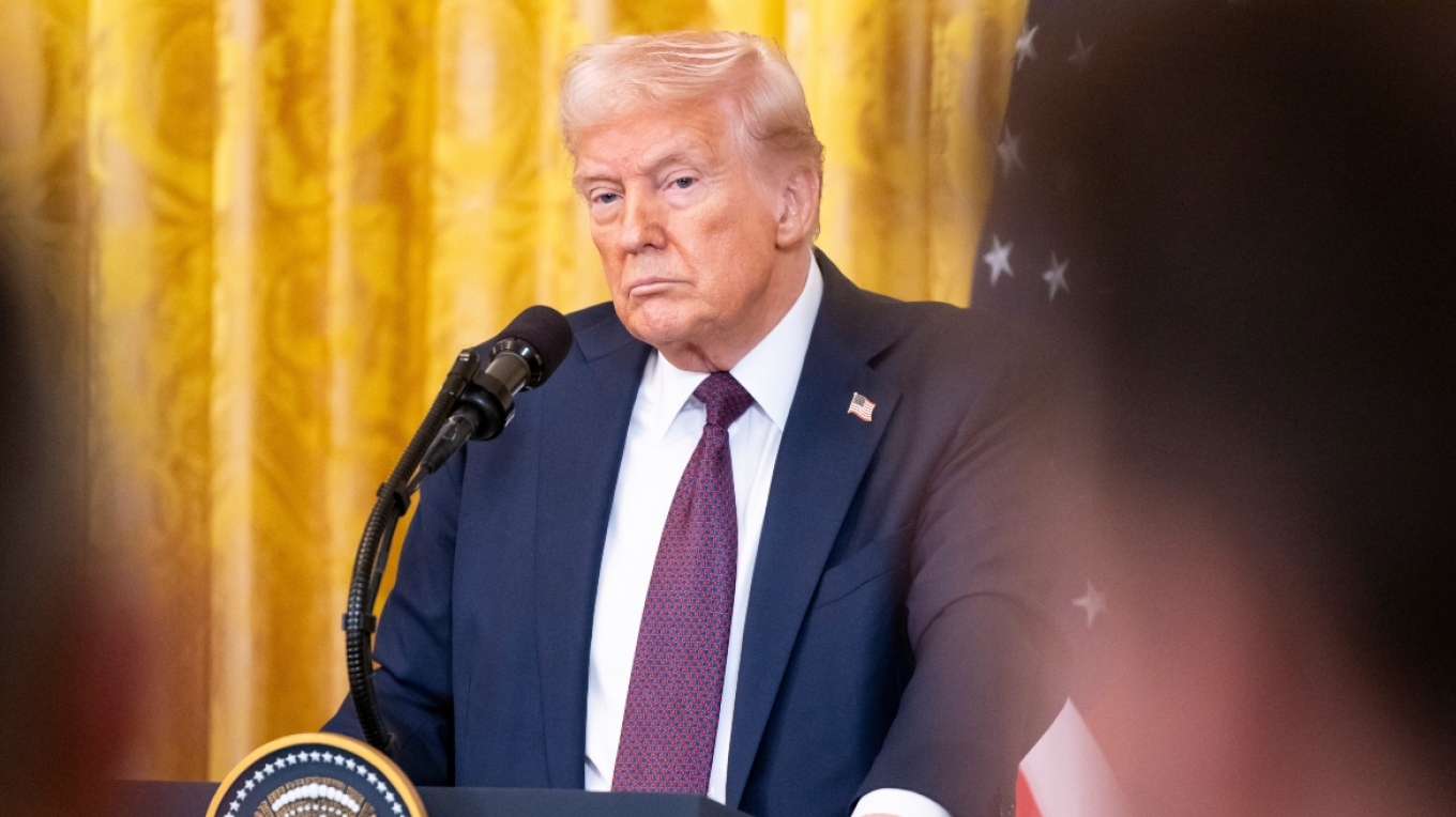 CNBC  Pse Trump hoqi dorë nga Operacioni Liria në Ngushticën e Hormuzit  Roli i Arabisë Saudite