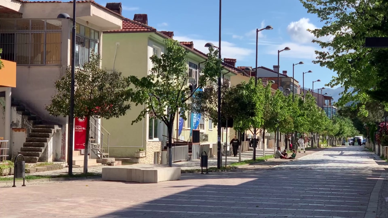 Dita e 1 Majit ndryshe në Bulqizë  Mungojnë festat dhe organizimet  qytetarët thirrje për reflektim dhe protestë për kushtet e punës
