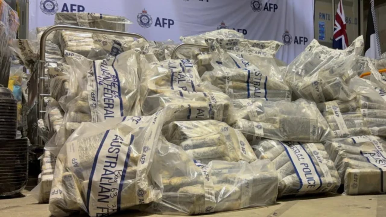 sekuestrimi-me-i-madh-i-kokaines-i-bere-ndonjehere-2-7-ton-te-fshehura-ne-bunker-nentokesor-ne-australi-vlera-arrin-deri-ne-500-mln-euro