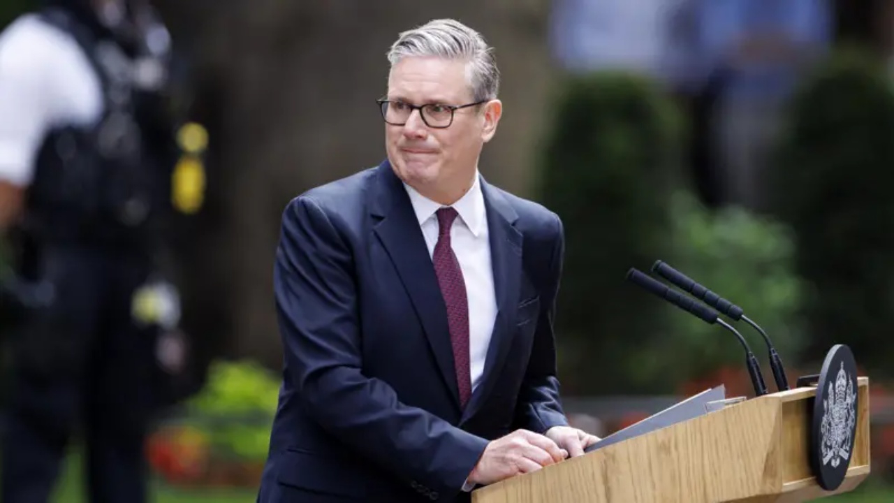starmer-i-hap-rrugen-pasardhesit-burnham-dhe-rivalet-nisin-pergatitjet-per-qeverine