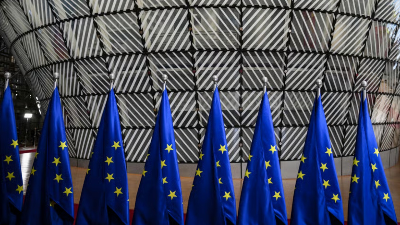 kompensim-per-nje-dekade-te-humbur-te-reformes-se-zgjerimit-politico-be-ja-planifikon-t-u-ofroje-vendeve-kandidate-perfitime-ekonomike-para-anetaresimit