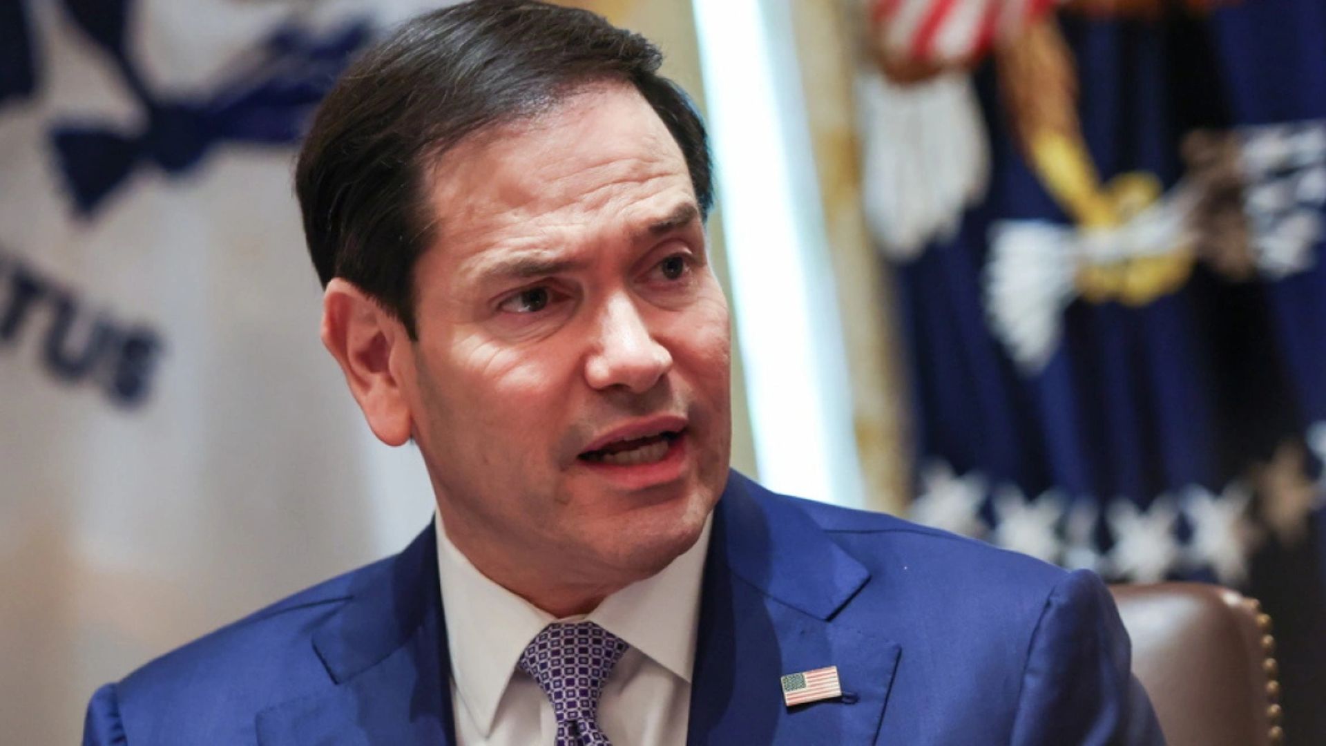 rubio-siguron-nderkombetaret-irani-nuk-do-te-lejohet-te-vendose-tarifa-per-anijet-qe-kalojne-ne-ngushticen-e-hormuzit