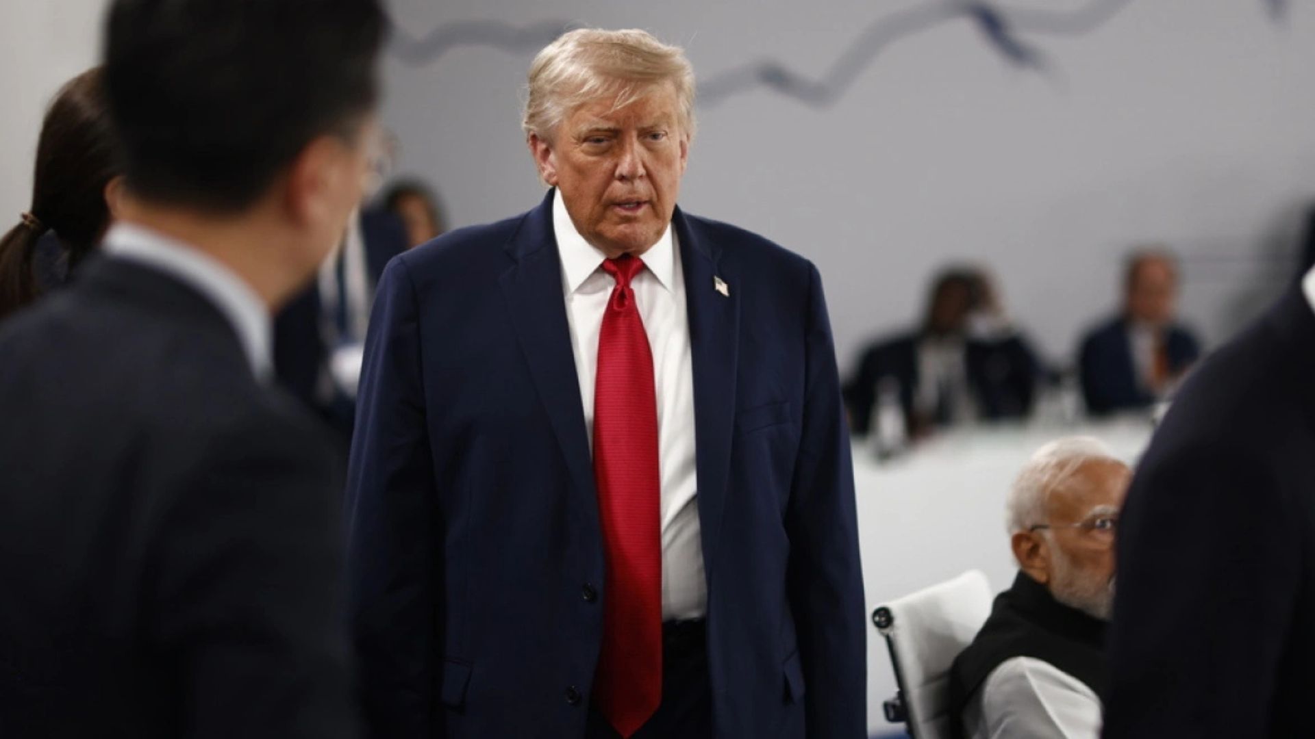 Trump bisedë me presidentin sirian për Hezbollahun  Ai nuk i pëlqen fare ata  po bën një punë të shkëlqyer në vendin e tij