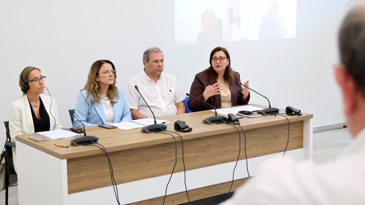 Udhëzuesi klinik për trajtimin hormonal  ekspertët sqarojnë standardet dhe zbatimin