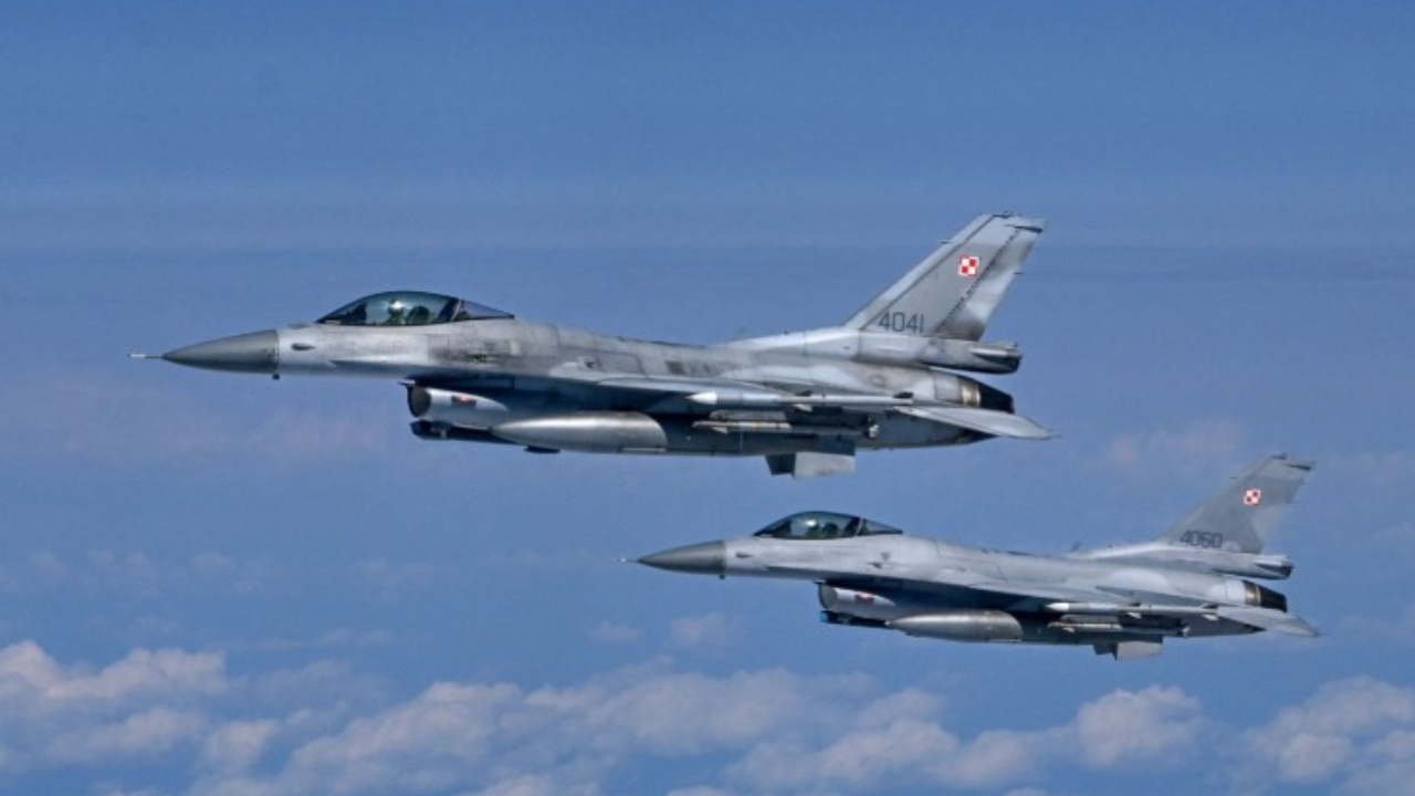 Sulmet ruse pranë kufirit shkaktojnë alarm  Polonia ngre avionët luftarakë
