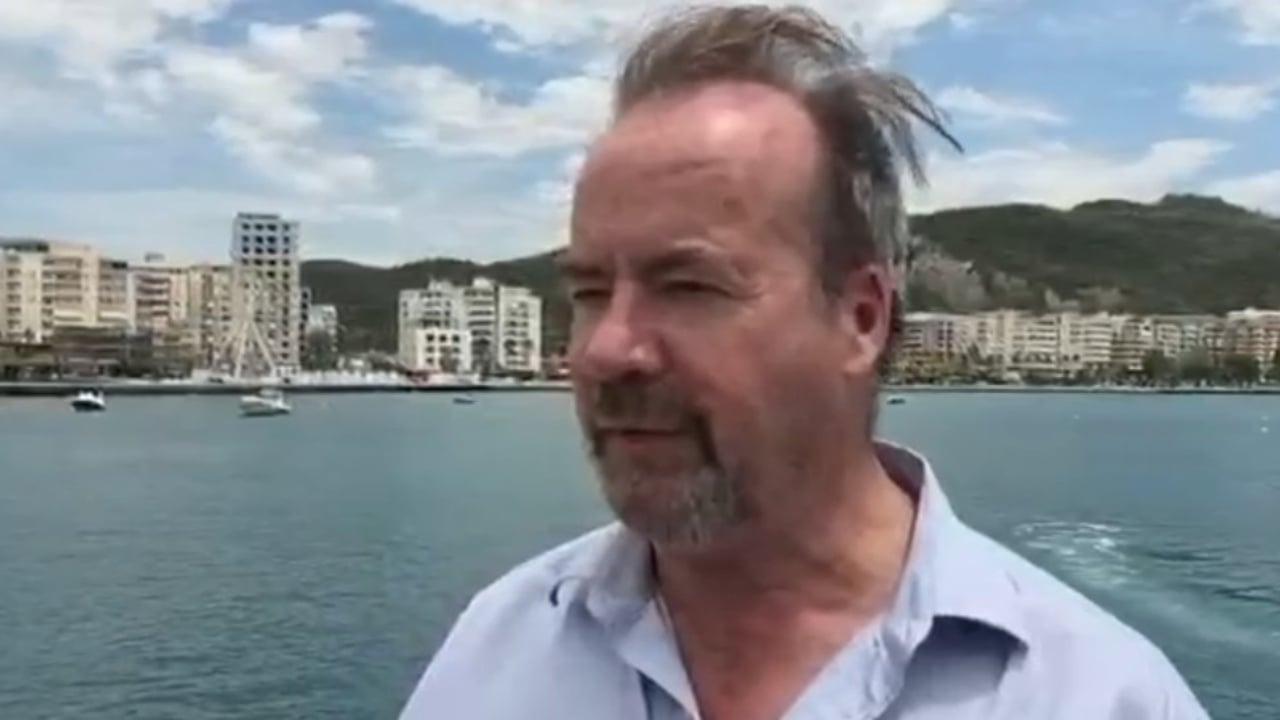  Nuk jam kundër investimit  varet si do të menaxhohet   gazetari i NYT viziton Sazanin dhe Zvërnecin  tregon ndikimin amerikan në protestat  Flamingo 