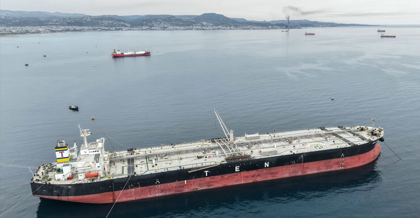 Tregjet qetësohen pas marrëveshjes SHBA Iran  nafta stabilizohet nën 80 dollarë për fuçi