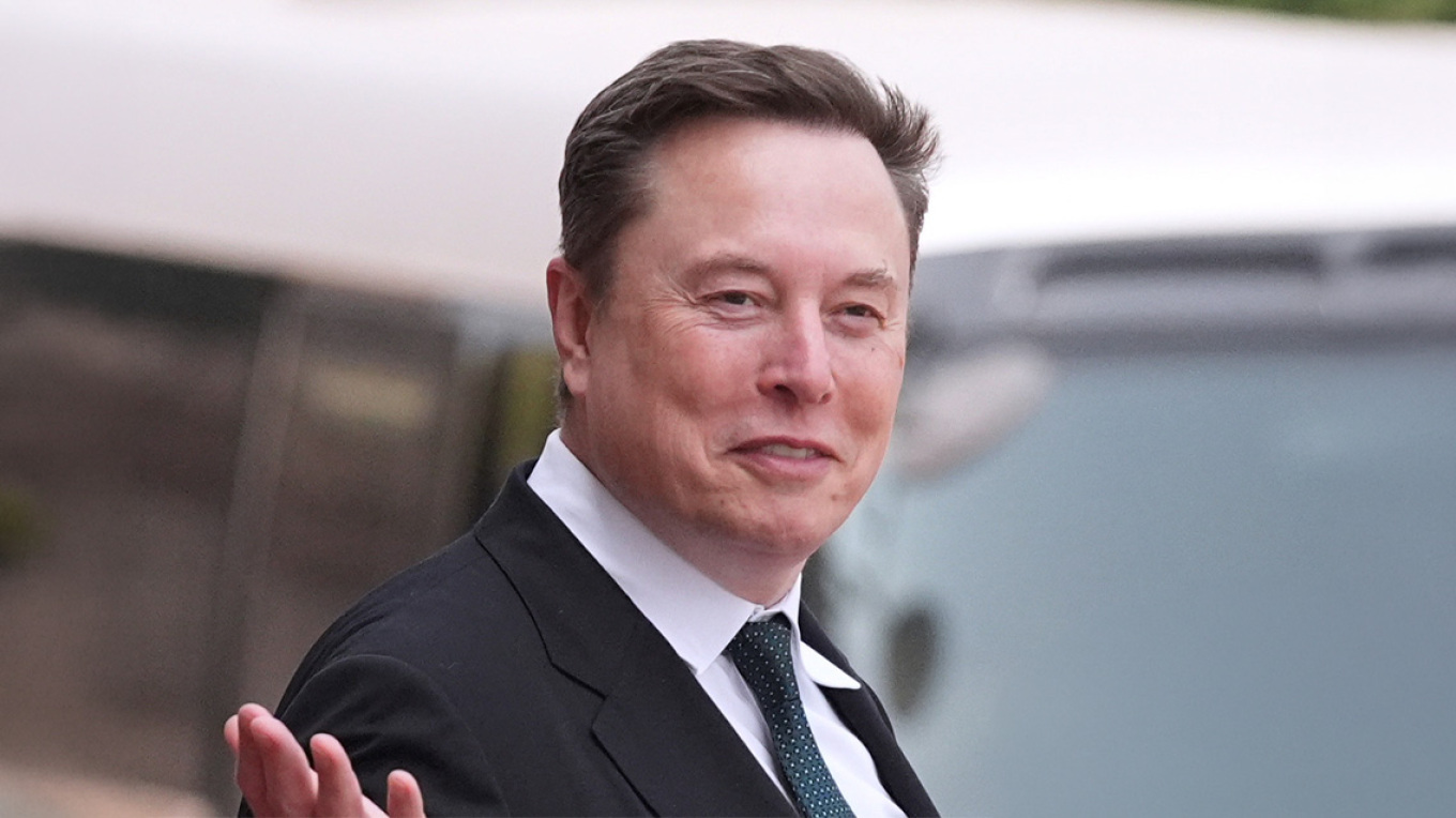 nga-nje-ide-qe-ekspertet-e-quajten-te-pamundur-te-kompania-2-trilione-dollareshe-rrugetimi-i-spacex-qe-ndryshoi-industrine-hapesinore