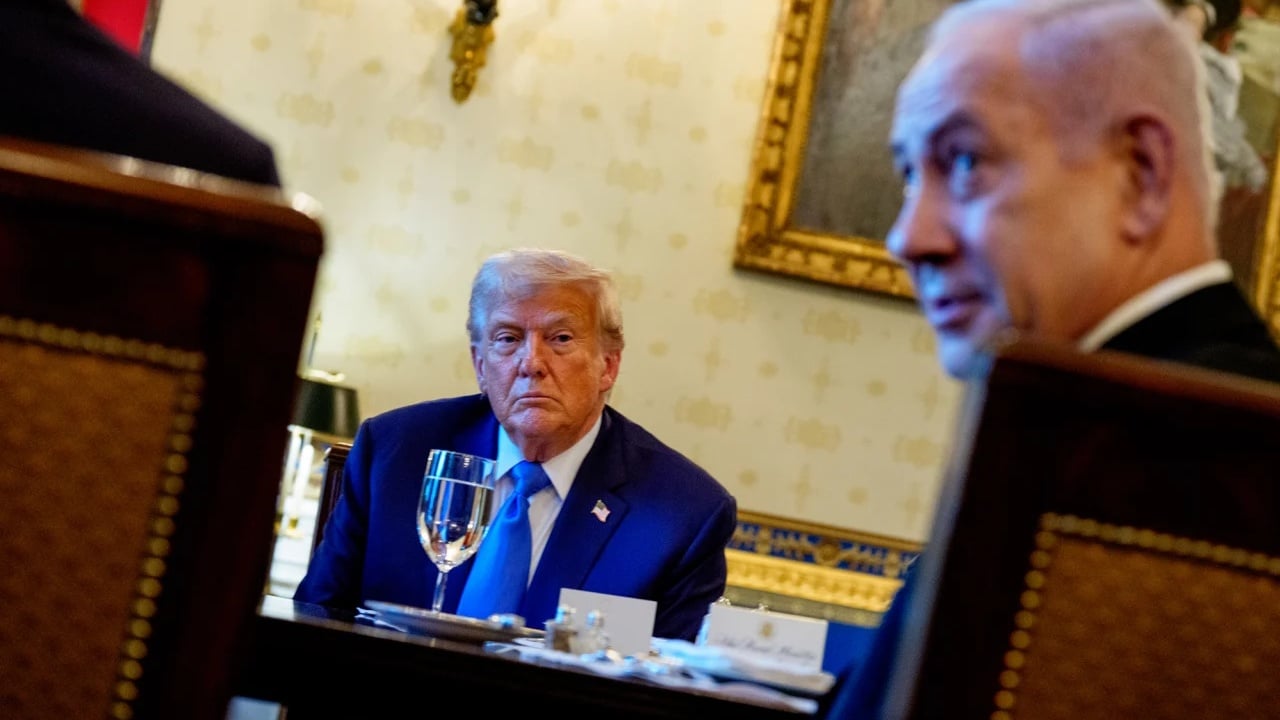 Izraeli breshëri sulmesh ndaj Iranit  Trump i shqetësuar për dëmtimin e negociatave  thirrje Netanyahut  Mos u hakmerr