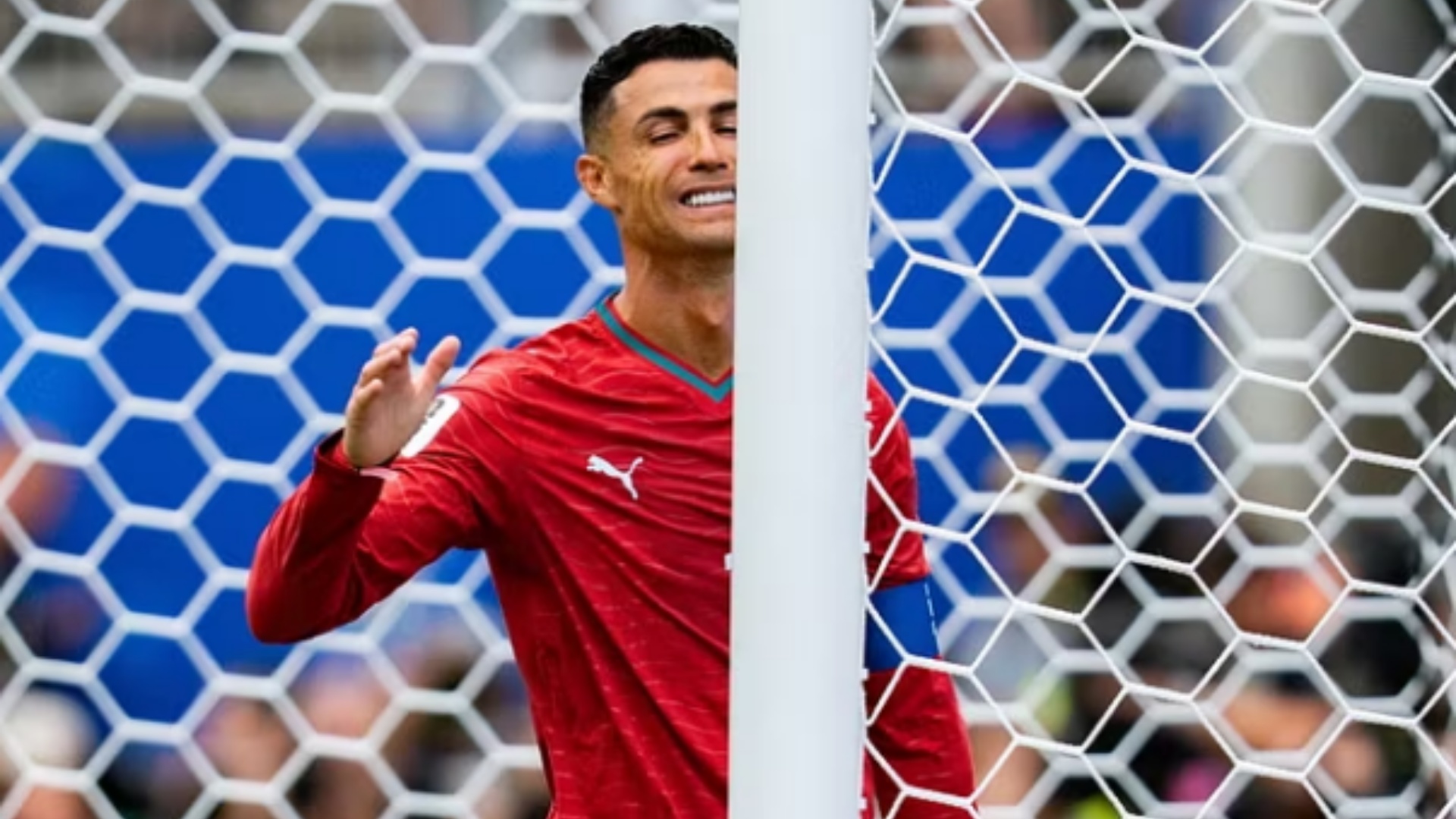 trajneri-martinez-ka-frike-ta-zevendesoje-cristiano-ronaldo-dhe-roberto-martinez-ne-qender-te-kritikave