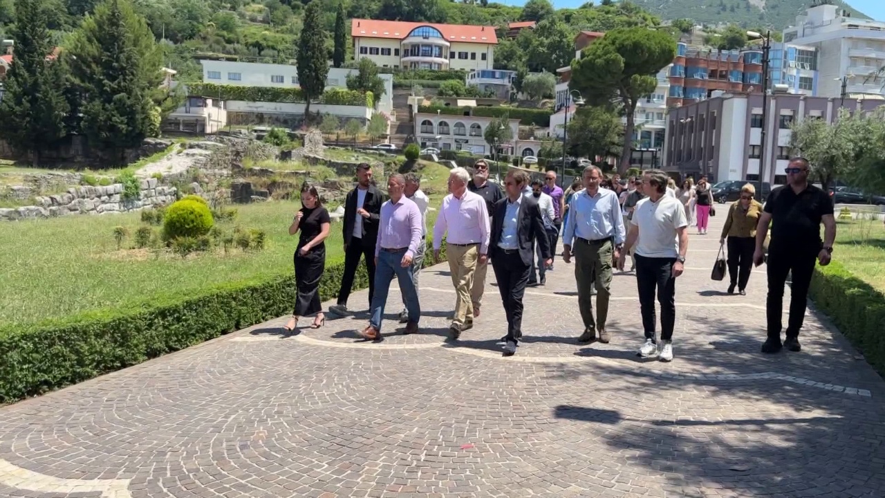 Diplomatët e turizmit të Lezhës  ambasadorët e akredituar në Shqipëri vizitë për promovimin e vlerave historike