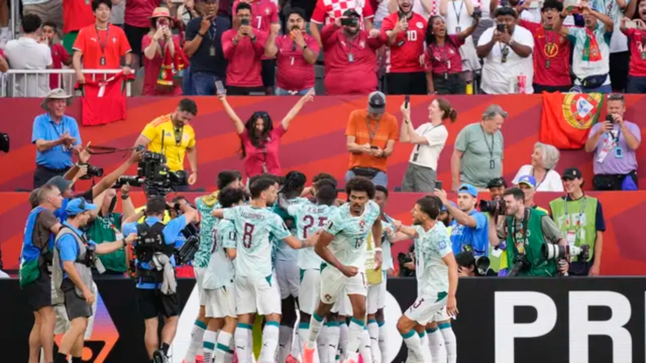 Video  Dramë në Toronto  Penallti dhe gola të anuluar në fund  Portugalia përmbys Kroacinë dhe mban gjallë ëndrrën e Ronaldos për Botërorin