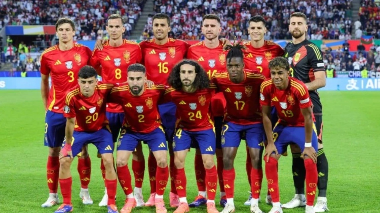 spanja-perballe-mallkimit-kur-ishte-hera-e-fundit-qe-la-roja-fitonte-nje-ndeshje-me-eliminim-direkt