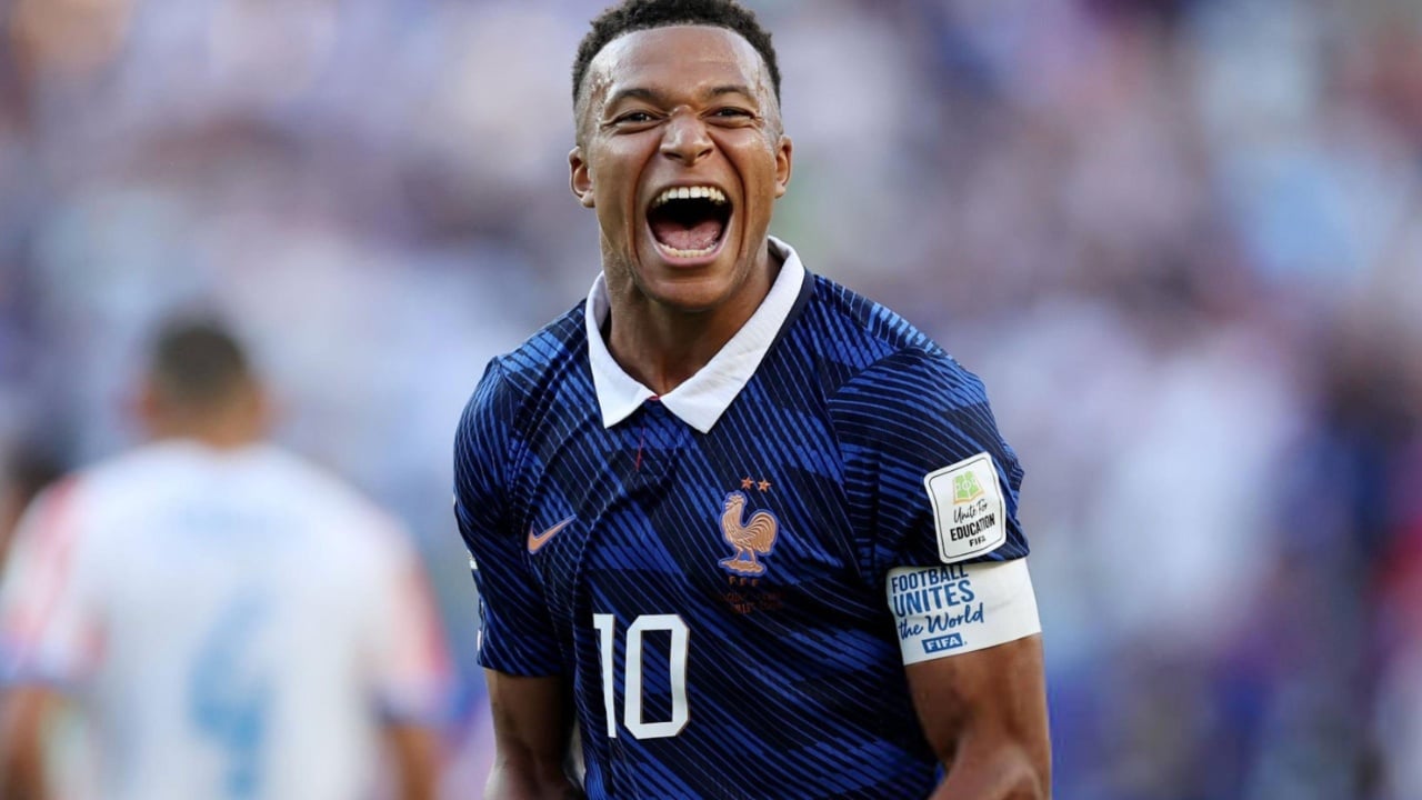 historike-mbappé-parakalon-messin-dygolesh-ndaj-anglise-dhe-merr-fronin-me-22-gola-ne-boteror