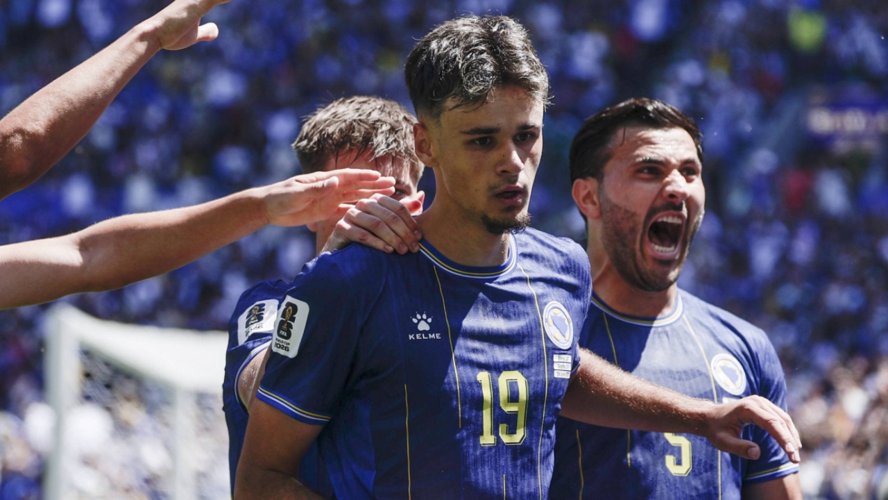 E kryer  Juventusi mund konkurrentët  bardhezinjtë arrijnë marrëveshjen për transferimin e talentit boshnjak