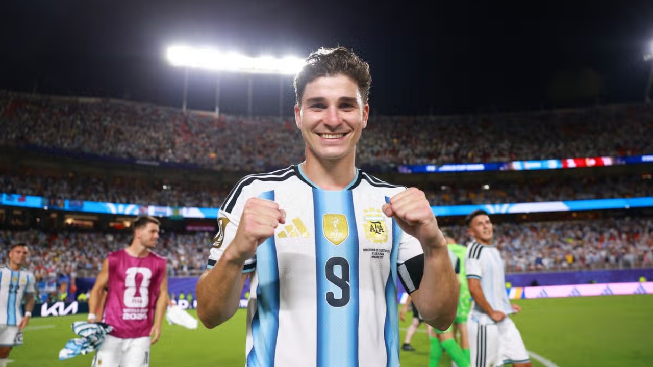 Arsenal e ka me nxitim për Julian Alvarez  Atletico Madrid vendos çmimin për yllin e Argjentinës
