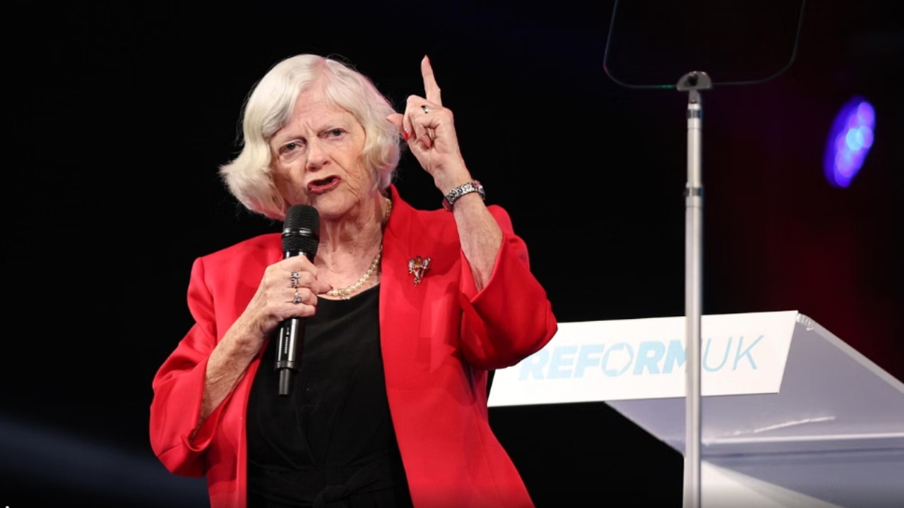 misteri-rreth-vdekjes-se-ish-deputetes-britanike-ann-widdecombe-lirohet-26-vjecari-i-arrestuar-si-autor-i-dyshuar