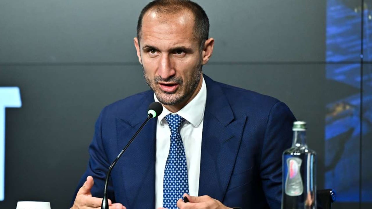Chiellini refuzon “Axurrët”: “Jam i lumtur te Juventusi, fokusi im është të ndihmoj Carnevali-n