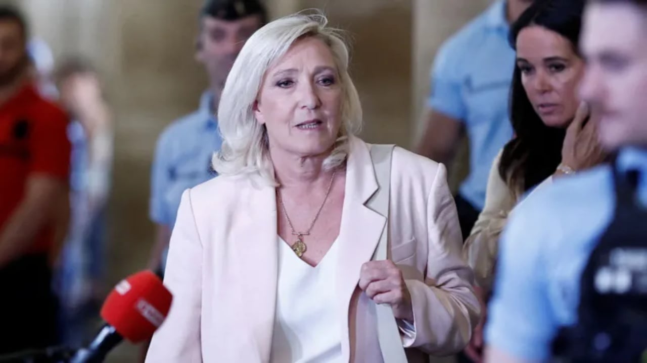 apeli-e-shpalli-fajtore-marine-le-pen-e-con-ceshtjen-ne-gjykaten-e-larte-dhe-shpall-kandidaturen-per-presidente-te-frances