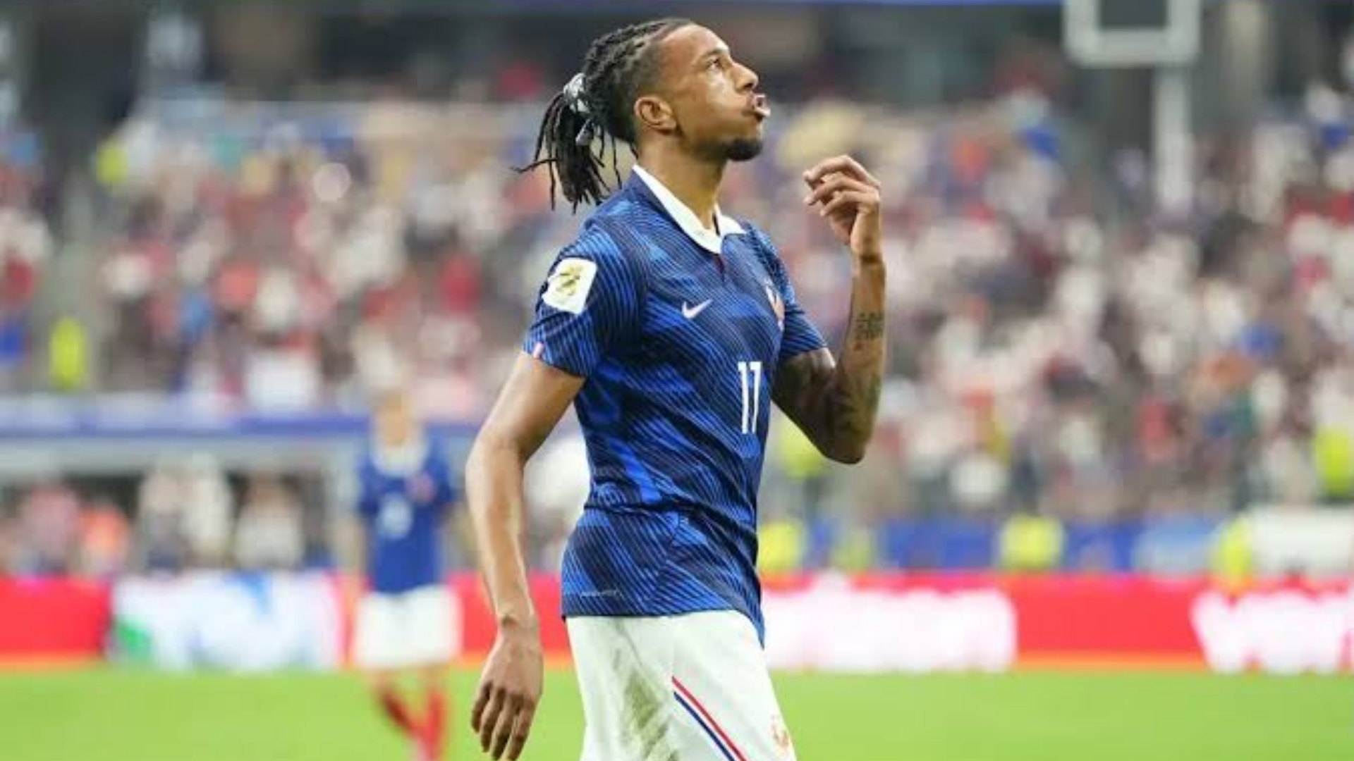 Në Francë e kapin me Olise  E vumë në një tryezë me Zidane e Platini  por nuk është as në kuzhinën e tij