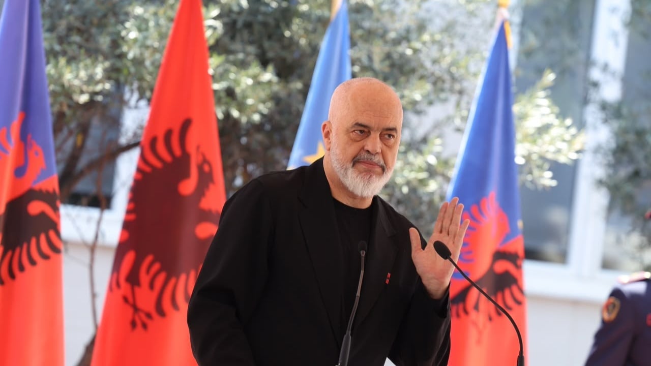 siguria-ne-shkolla-kumbaro-kamerat-per-te-parandaluar-jo-vetem-per-te-hetuar-incidente